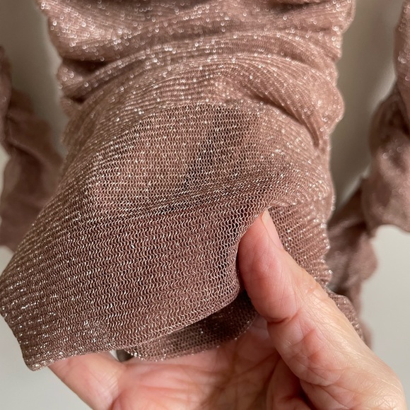 NUDE SILVER METALLIC LAME LONG RUCHED SLEEVE TOP LINED SHEER CROP STRETCH - Picture 8 of 10